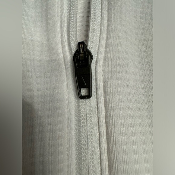 NIKE
Boys Academy Dri-Fit Tracksuit Jacket size medium - Picture 7 of 9